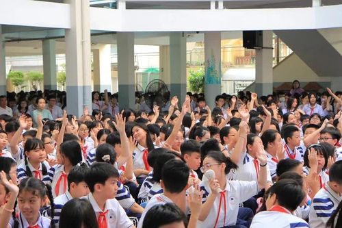 Trường học hạnh phúc trong thời đại AI: Công nghệ phải phục vụ con người