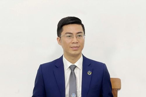 Đề xuất cấm trưng bày thuốc lá: Cần lộ trình phù hợp và kiểm soát chặt thị trường bất hợp pháp