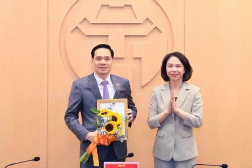Giám đốc Bệnh viện Xanh Pôn Nguyễn Đức Long làm Phó Giám đốc Sở Y tế Hà Nội