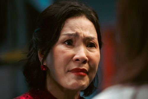 Mẹ Tím - Hồng Đào ngã bệnh, cả gia đình bất ngờ thay đổi thái độ