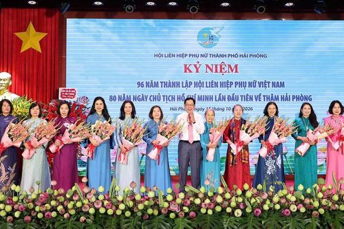 Phụ nữ Hải Phòng đóng góp ngày càng thiết thực vào sự phát triển của thành phố