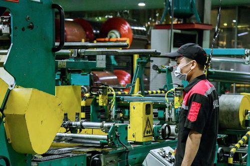 Thúc đẩy chuyển đổi sản xuất xanh