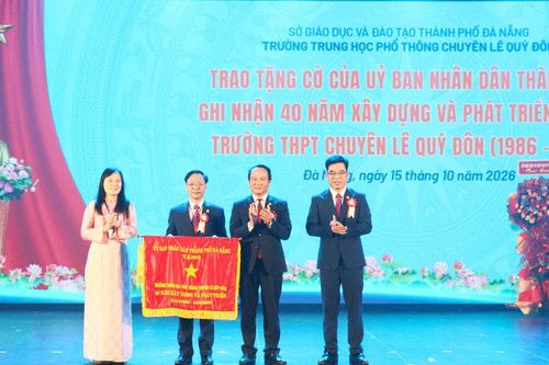Kỷ niệm 40 năm thành lập Trường THPT chuyên Lê Quý Đôn