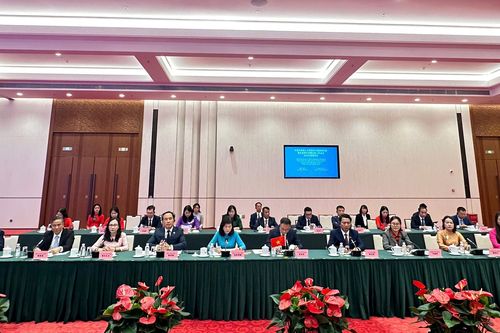 HĐND tỉnh ký bản ghi nhớ hợp tác hữu nghị với Ủy ban Thường vụ Đại hội Đại biểu nhân dân tỉnh Vân Nam (Trung Quốc)
