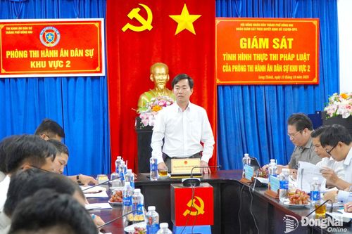 Giám sát việc thực thi pháp luật tại các Phòng Thi hành án dân sự khu vực 4 và khu vực 2