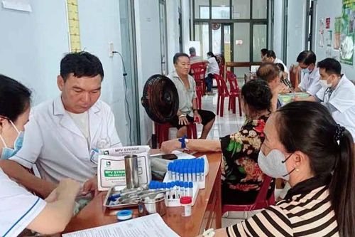 Lâm Đồng quyết liệt hoàn thành khám sức khỏe miễn phí cho người dân trong tháng 11