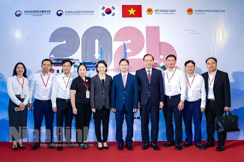 Đoàn đại biểu tỉnh Ninh Bình dự Hội nghị toàn thể “Gặp gỡ Hàn Quốc” năm 2026