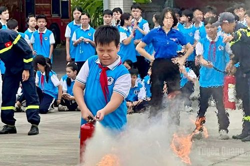 Chú trọng giáo dục kỹ năng sống