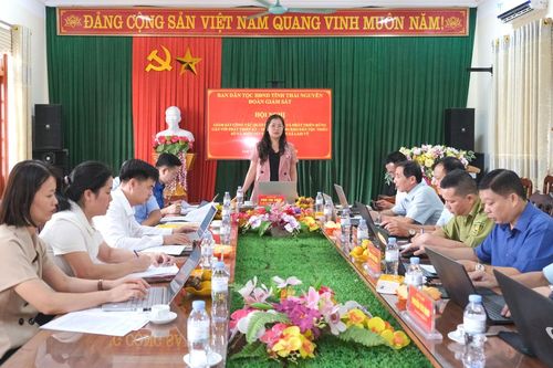 Lam Vỹ có trên 800ha rừng được cấp chứng chỉ FSC