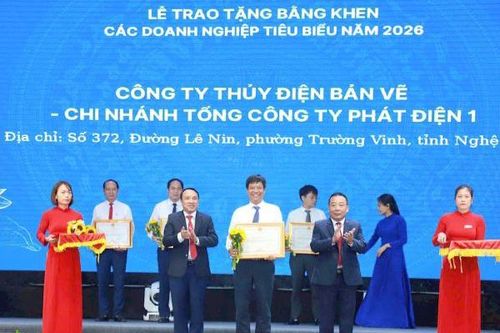 Công ty Thủy điện Bản Vẽ song hành phát triển sản xuất và an sinh xã hội