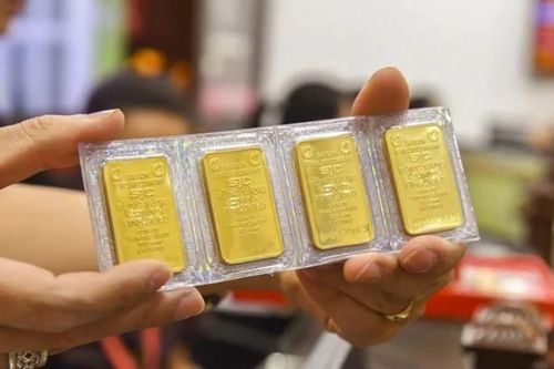 Ngược chiều thế giới, giá vàng trong nước chững lại, có nơi giảm 200.000 đồng/lượng