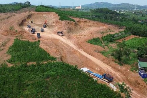 Nghệ An yêu cầu quản lý chặt tài nguyên tại các mỏ đất