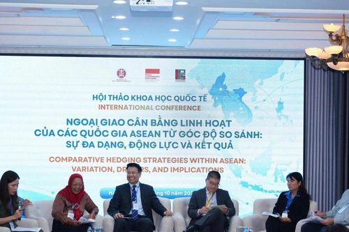 Trường Đại học Khoa học Xã hội và Nhân văn thúc đẩy đối thoại học thuật quốc tế về tự chủ chiến lược và tương lai Đông Nam Á
