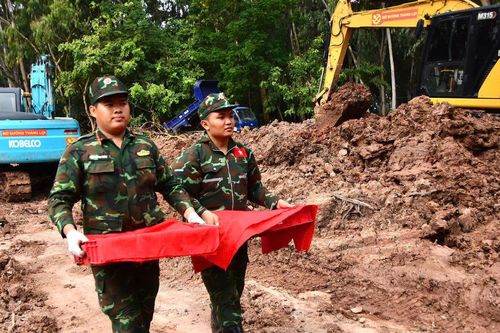 TP. Hồ Chí Minh: Quy tập thêm 8 hài cốt liệt sĩ tại Công viên Lê Thị Riêng