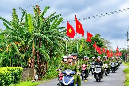 Giữ bình yên từ những xóm biển