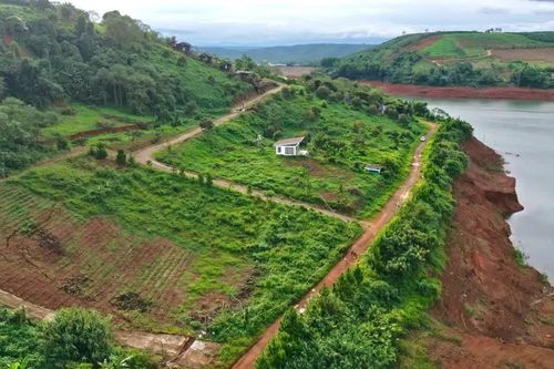 Khẩn trương xử lý sạt trượt đất tại hồ thủy lợi chứa 11 triệu m³ nước