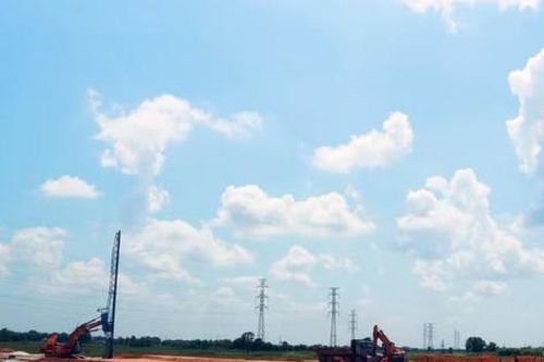 Quảng Trị áp dụng 'luồng xanh' gỡ vướng 12 dự án quy mô 200.000 tỷ đồng