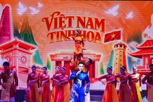 Toàn cảnh Lễ khai mạc Liên hoan Sân khấu Hà Nội mở rộng năm 2026