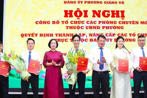 Gỡ nút thắt cho bộ máy chính quyền cơ sở