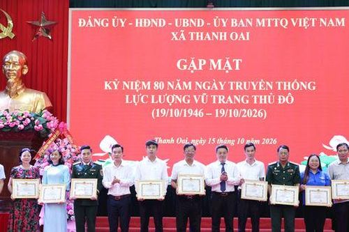 Xã Thanh Oai kỷ niệm 80 năm Ngày truyền thống Lực lượng vũ trang Thủ đô
