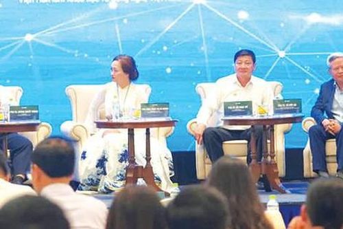 Người thầy bền bỉ thắp lửa đam mê và kiến tạo phát triển