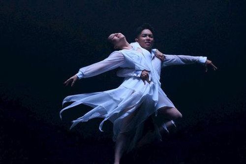 Cặp đôi kiện tướng Dancesport khuấy động MV mới của Lệ Quyên