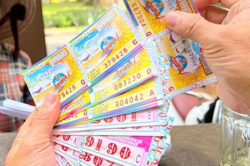 Làm giả vé xổ số để lĩnh thưởng bị phạt tới 100 triệu đồng