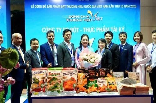 Nửa thế kỷ giữ hương bếp bánh Việt