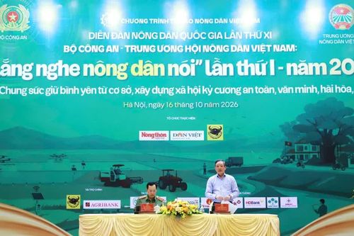Bộ Công an đối thoại với nông dân: Lại nóng lừa đảo trực tuyến, tín dụng đen