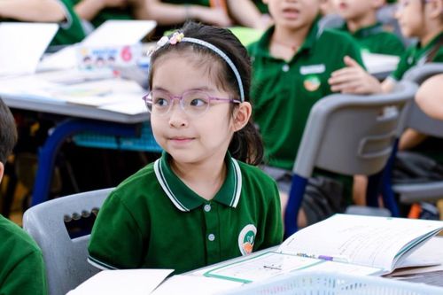 Trường tư rục rịch tuyển sinh 2027, trẻ phải phỏng vấn, thi đầu vào