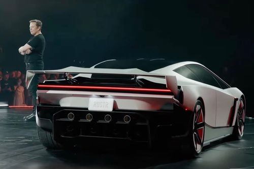 Bóc tách Tesla Roadster - ôtô có thể bay và nhào lộn?