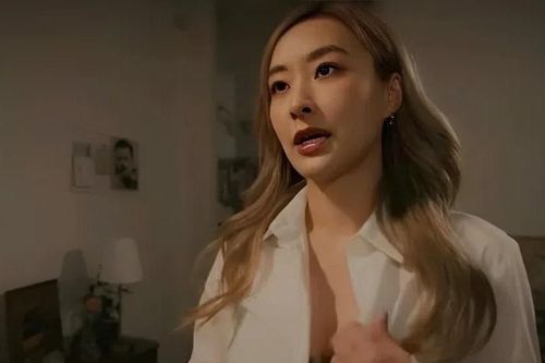 'Thành phố rực rỡ' bị chỉ trích vì cảnh quay phản cảm