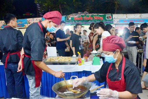 Liên hoan ẩm thực thành phố Quảng Ninh diễn ra từ ngày 20 - 24.11
