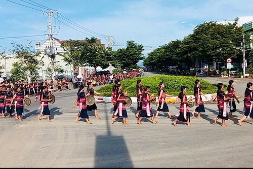 Âm vang cồng chiêng giữa đại ngàn Kông Chro