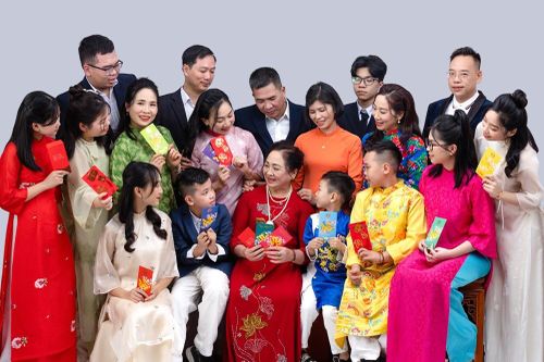 Giữ sợi dây yêu thương giữa các thế hệ:Bài 2 - Khi con đã lớn, đừng để cha mẹ cô đơn