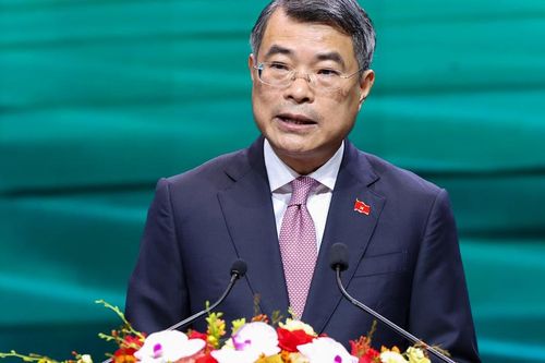 Thủ tướng Lê Minh Hưng: Chuyển từ 'làm ra tại Việt Nam' sang 'sáng tạo bởi Việt Nam'