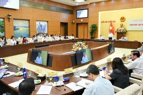 Hoàn thiện cấu trúc hệ thống pháp luật khoa học và hiện đại