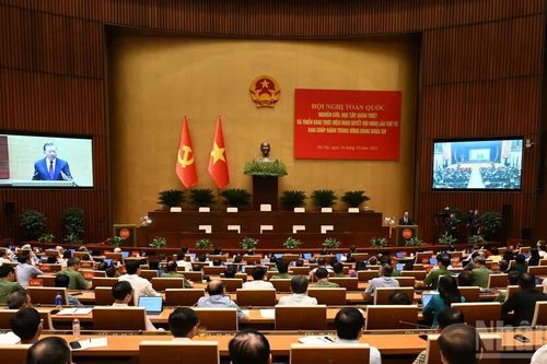 [Ảnh] Hội nghị toàn quốc nghiên cứu, học tập, quán triệt và triển khai thực hiện Nghị quyết Hội nghị lần thứ tư Ban Chấp hành Trung ương Đảng khóa XIV