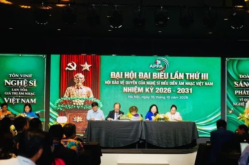 Nghệ sĩ Nhân dân Thanh Hoa tiếp tục làm Chủ tịch Hội Bảo vệ quyền của nghệ sĩ biểu diễn âm nhạc Việt Nam