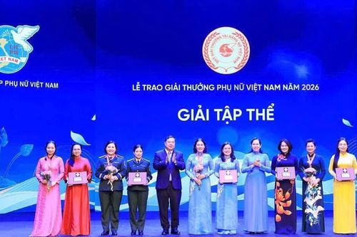 Vinh danh 5 tập thể, 12 cá nhân được trao Giải thưởng Phụ nữ Việt Nam năm 2026