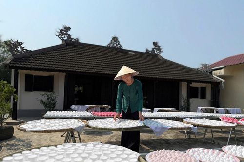 Thư về tòa soạn: Giữ chỗ đứng cho nghề làm phấn nụ
