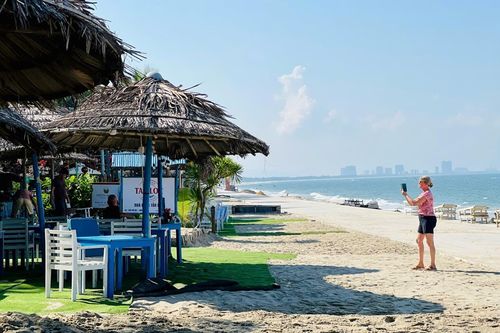 Cận cảnh tuyến kè khẩn cấp khu vực Hội An sắp về đích