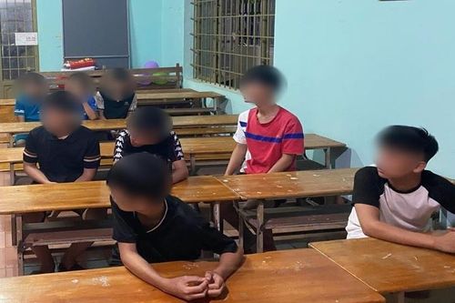 Ngăn chặn học sinh tụ tập đánh nhau