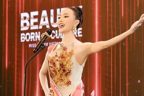 'Mỹ nhân' sở hữu chiều cao 1,77m cùng vẻ đẹp gợi cảm, 'bắn' tiếng Anh lưu loát đi thi 'Miss Charm Vietnam 2026'