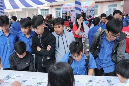 Đầu tư thiết bị dạy nghề vùng ven đô: Nền tảng để thúc đẩy chất lượng đào tạo