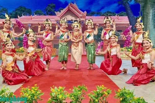 Giữ lửa nghệ thuật bằng nhiệt huyết cho thế hệ trẻ