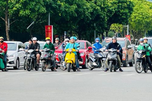 Thời tiết ngày 16/10: Bắc Bộ nắng hanh, Nam Bộ mưa dông