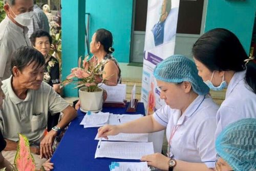 Cúm A/H1N1 diễn biến phức tạp ở TP.HCM