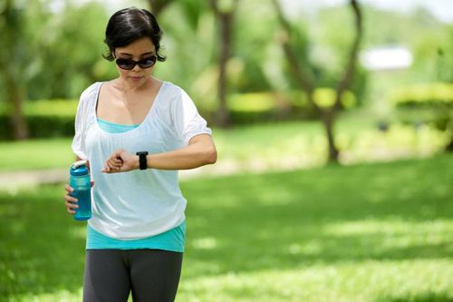 4 cách chăm sóc sức khỏe của phụ nữ tuổi trung niên