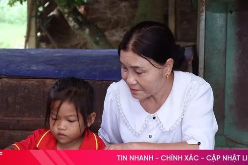 Nặng lòng với học trò bản Rào Tre